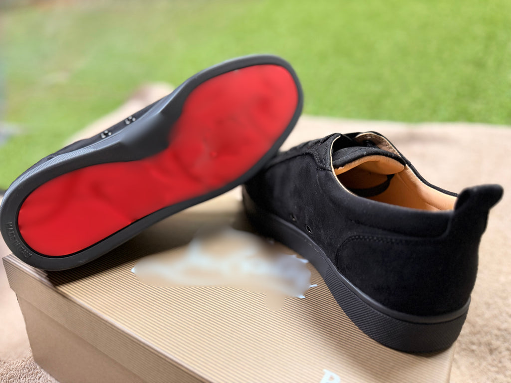 𝐊𝐫𝐢𝐬𝐭𝐞𝐧 𝐋𝐨𝐮𝐯𝐞𝐭𝐨𝐧